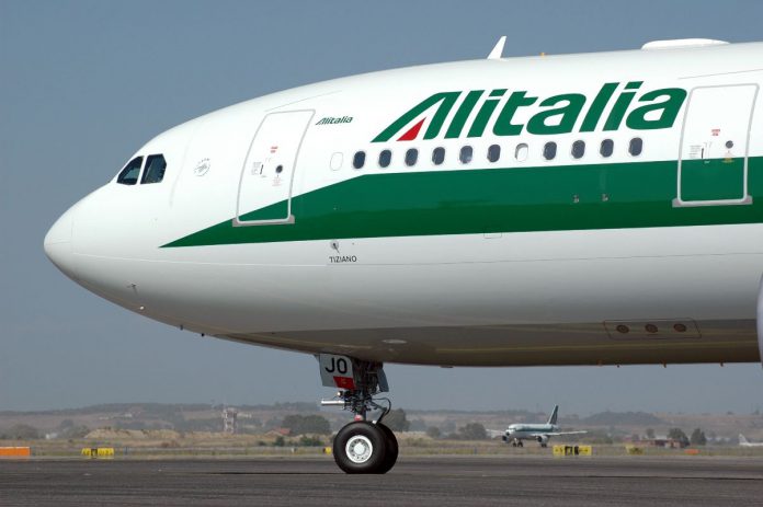 alitalia aereo_airbus_a330_2