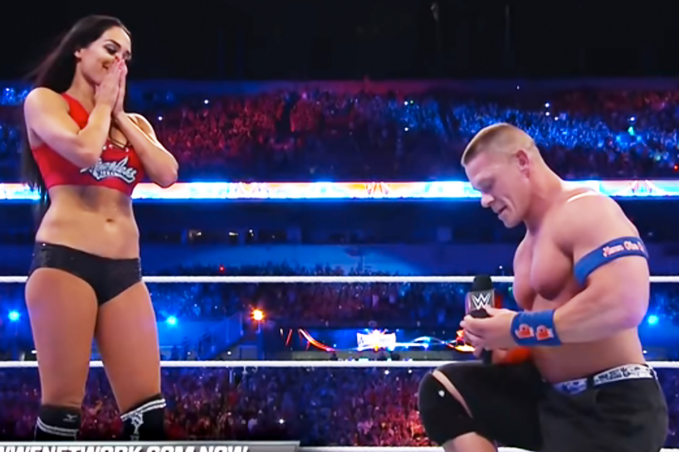 WrestleMania 33, John Cena e la proposta di matrimonio a Nikki Bella (VIDEO)